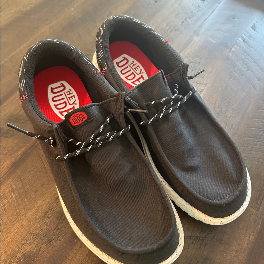 Hey Dude Men's Casual Black Shoes size 10
